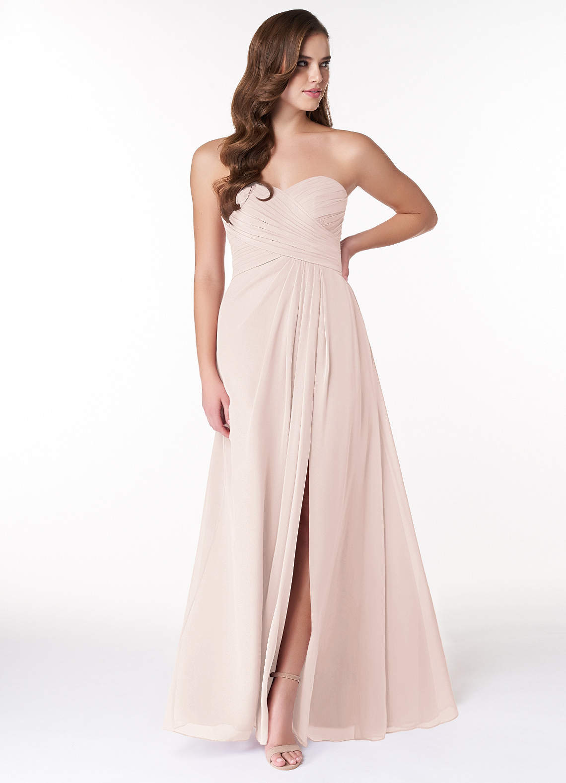 Azazie Arabella Allure Vestidos de damas de honor Vestido de Pétalo De Rosa de Gasa de Corte en A Convertible con Escote de Corazón image1