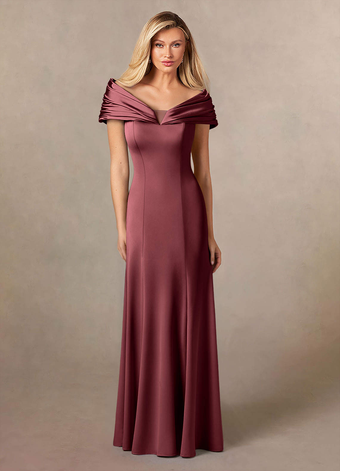 Azazie Auberdeen Kleider für die Brautmutter Meerjungfrau-Linie Plissee Stretch-Satin Kleid Merlot image1