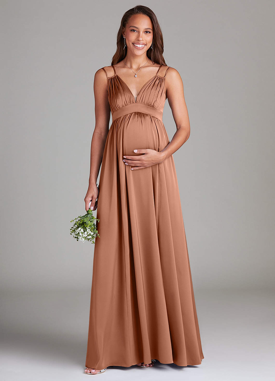 Azazie Emree Brautjungfernkleider für Schwangere A-Linie mit Taschen Stretch-Satin Bodenlänge Kleid image1