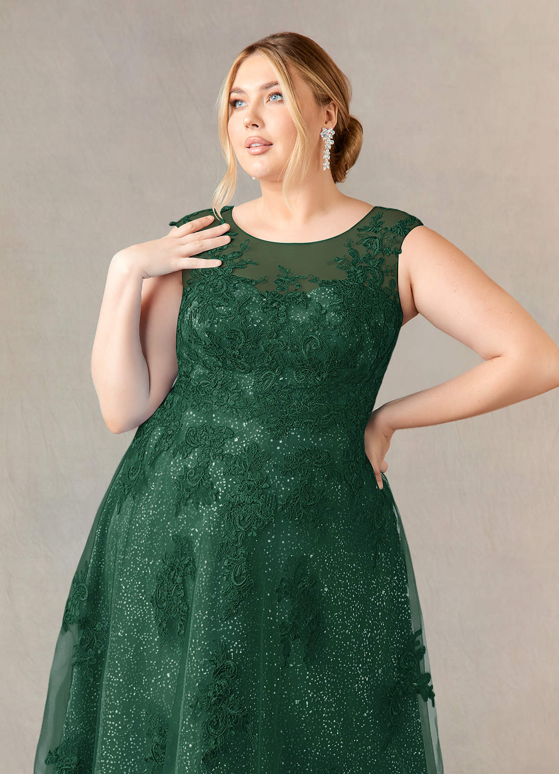 chinese dress ladies Luxury Green Wedding Dresses Plus Size Gold Lace Appliqued Ball Gowns –  Viniodress