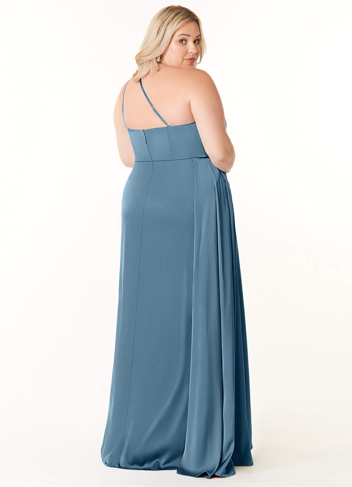 Azazie Maron Robes de demoiselle d'honneur Robe Trapèze en Satin extensible Epaule unique Bermude image8