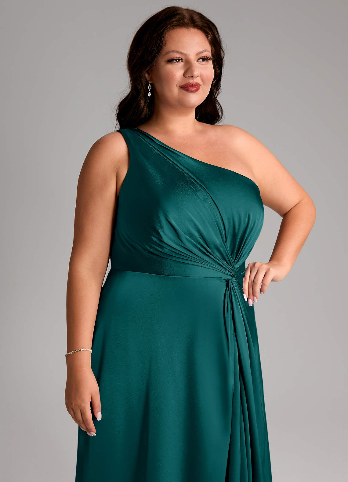 Azazie Brooke Abiti da Damigella Abito A-Line in Raso Elasticizzato Monospalla Verde Pavone image12