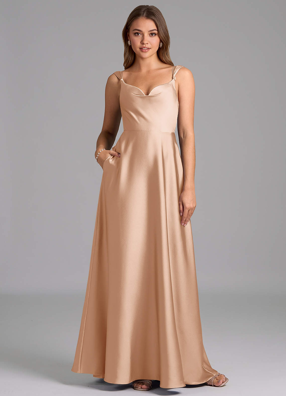 Azazie Beatrice Vestidos de madrinha de casamento Vestido Rosa Inglesa de Cetim elástico de Linha A com Decote em coração image1