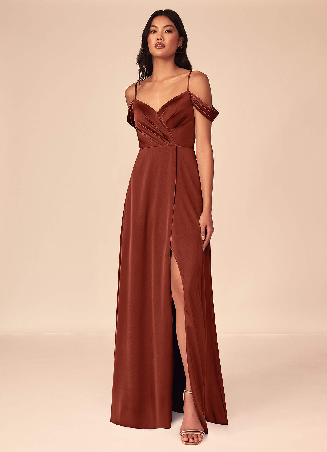 Azazie Ocean Brautjungfernkleider A-Linie V-Hals Gefaltet Stretch-Satin Kleid Terrakotta image1