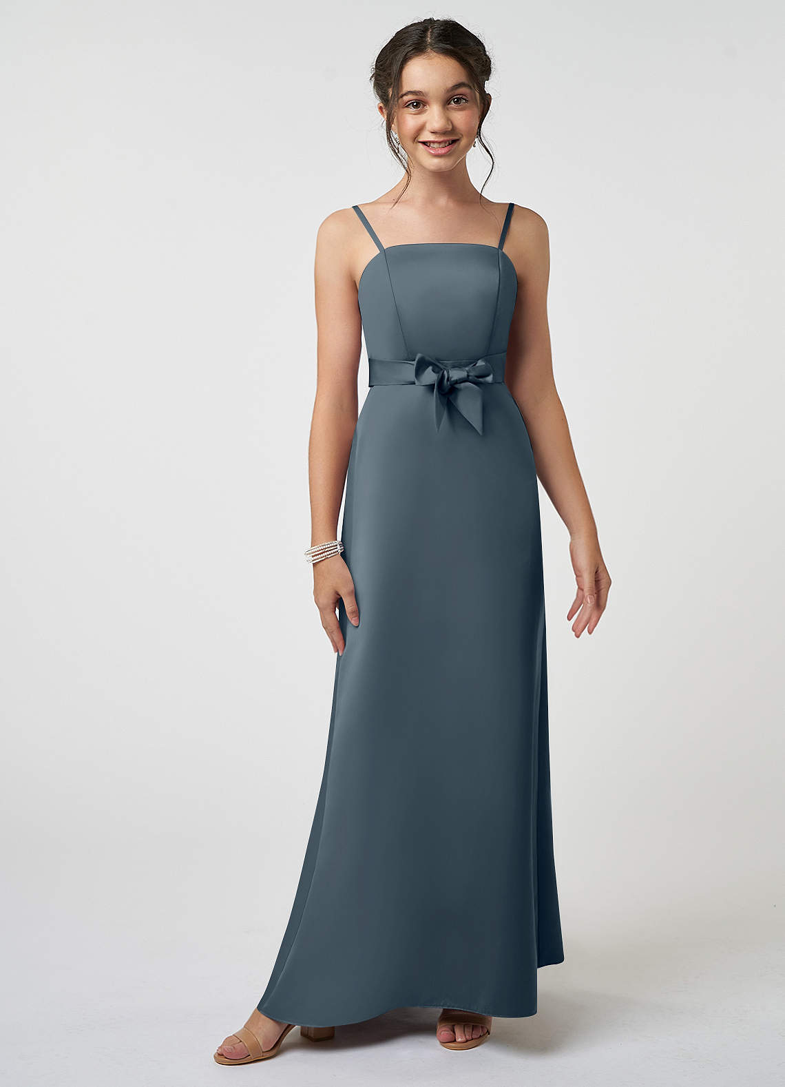 Azazie Anina Junior Robe Trapèze en Satin extensible Arc Violet Crépusculaire image1