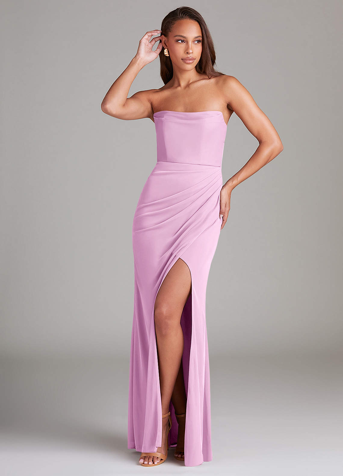 Azazie Leonis Robes de demoiselle d'honneur Robe Fourreau Convertible en Maille Sans bretelle Rose Bonbon image1