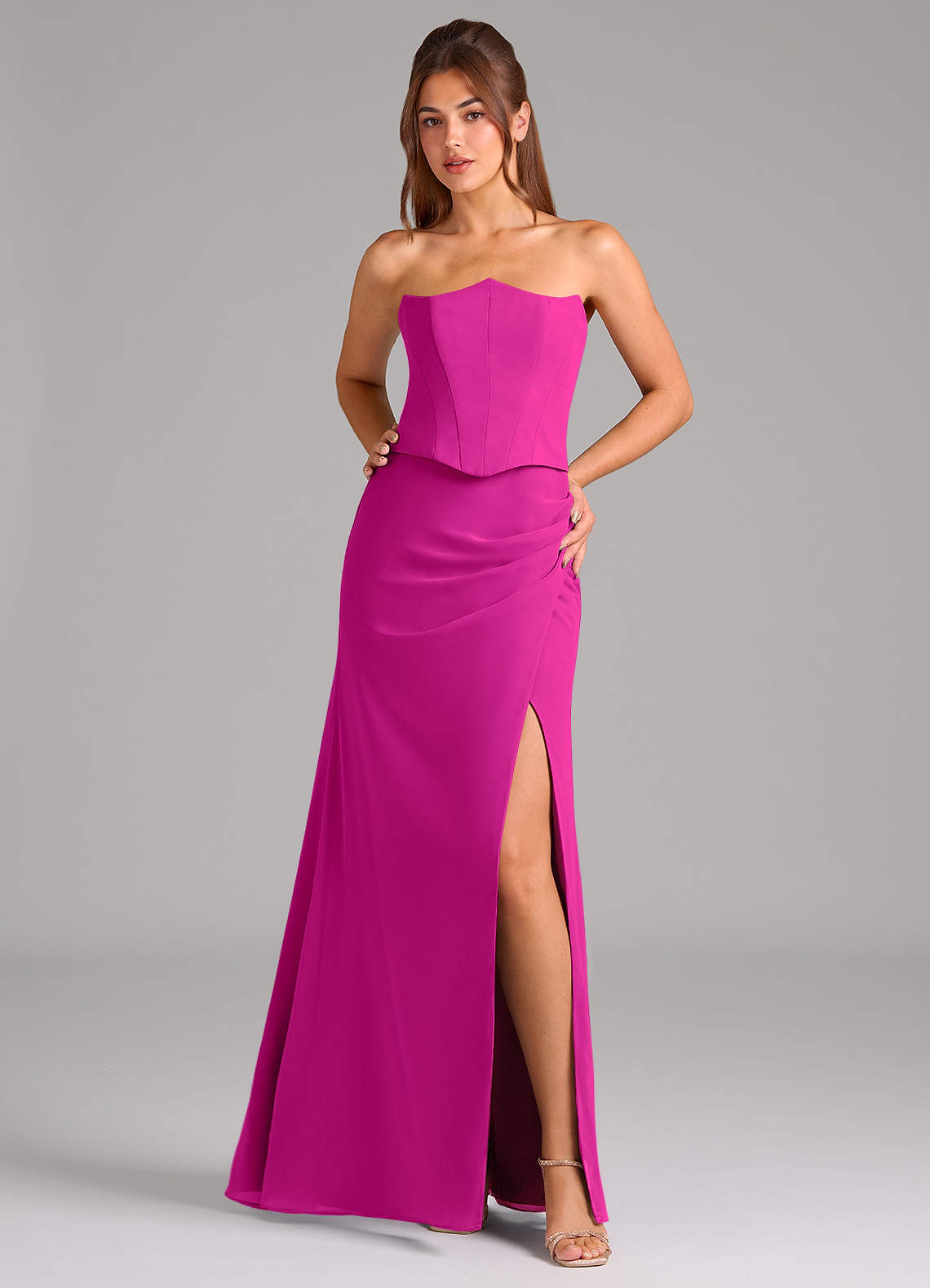 Azazie Jenine Robes de demoiselle d'honneur Robe Sirène en Mousseline de soie Sans bretelle Fuchsia image1
