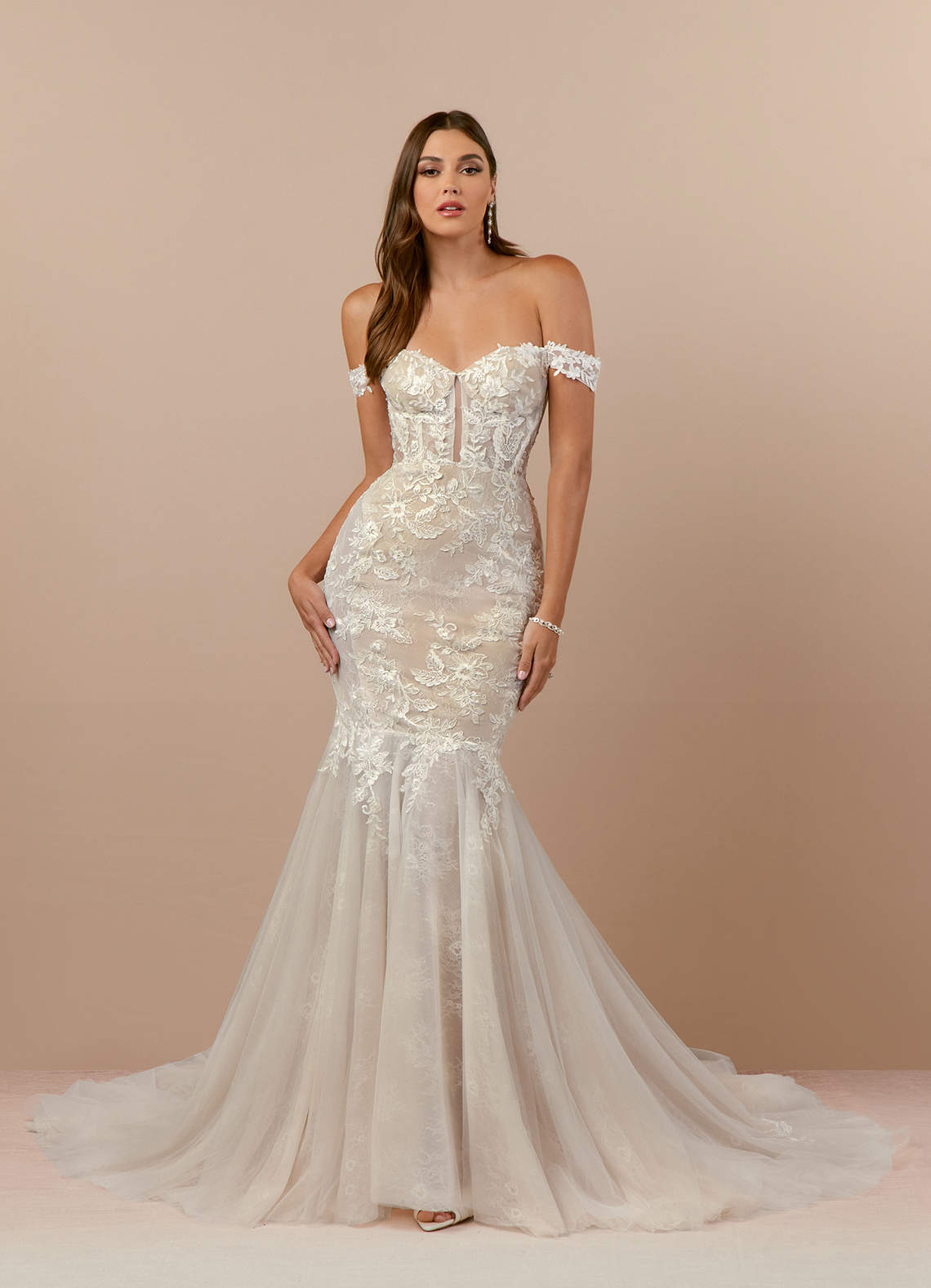 Diamond White/Nude Azazie Sirena Diamond White Nude Mermaid Sweetheart  Sequins Tulle Dress | Azazie