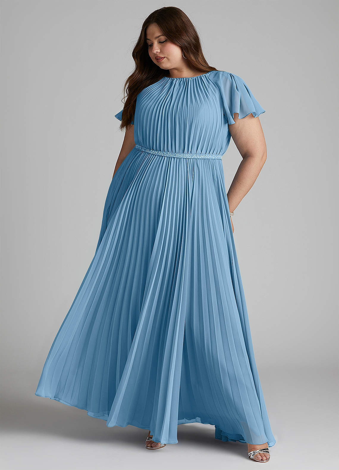 Azazie Kara Robes de demoiselle d'honneur modestes Robe Trapèze Plissée Longueur ras du sol Mousseline de soie image11