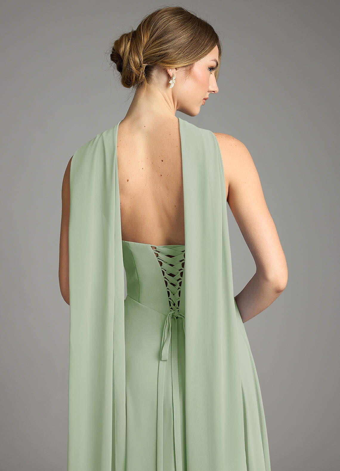 Azazie Ayla Abiti da Damigella Abito A-Line in Chiffon Scollo a Cuore Verde Salvia image11