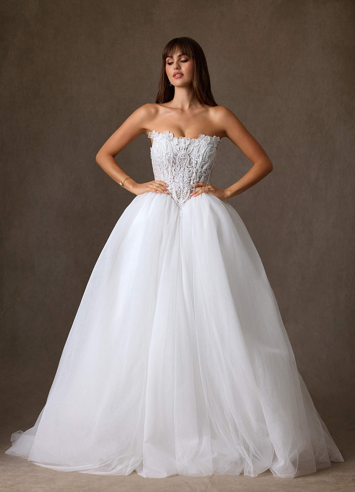Azazie Sariyah Wedding Dresses Diamond White Ball-Gown Off the Shoulder Tulle Dress image3