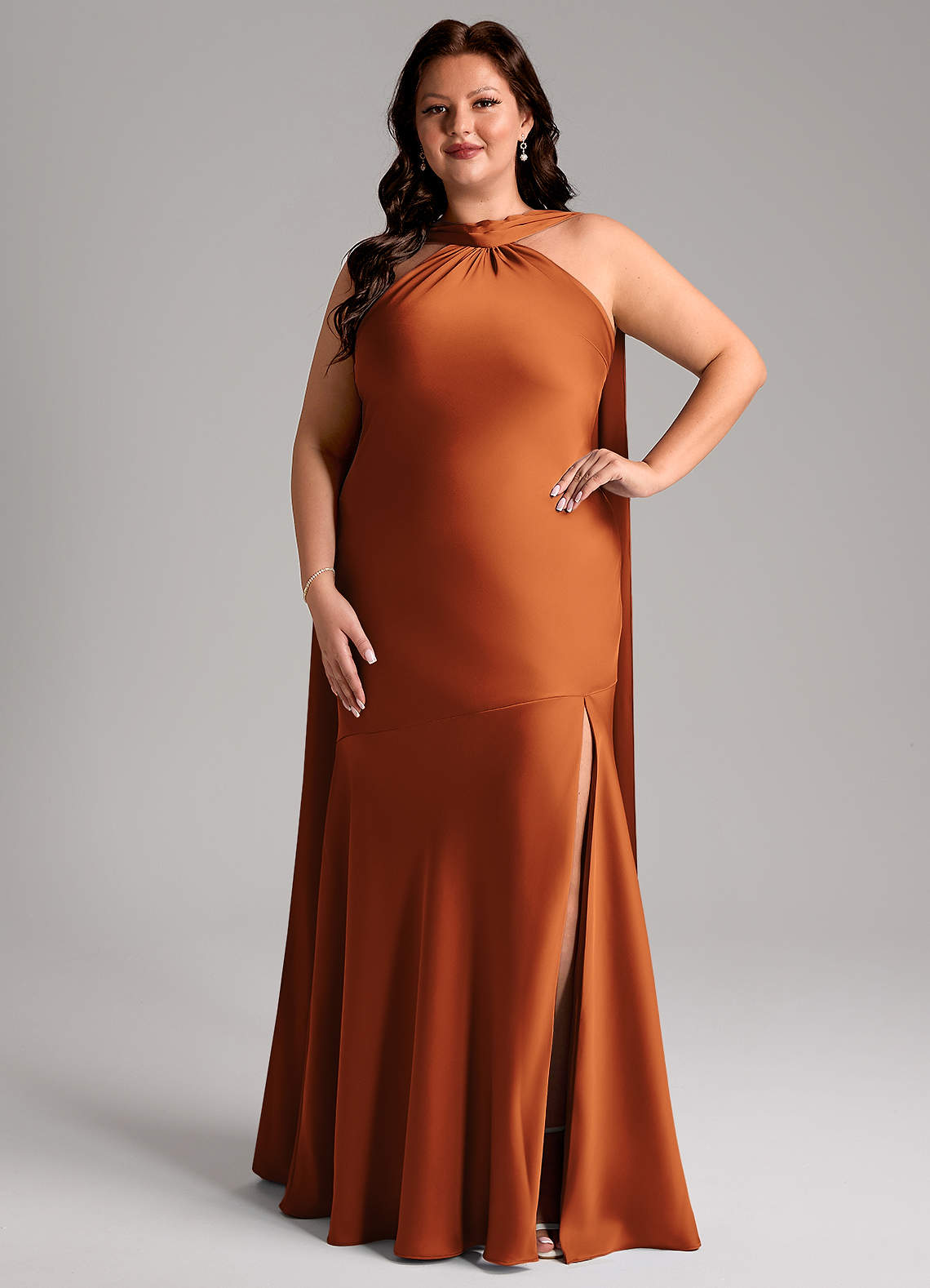 Azazie Kinsley Jurken voor thuis passen Jurk van Stretch Satijn met Zeemeermin Zijsplit Zwart image6