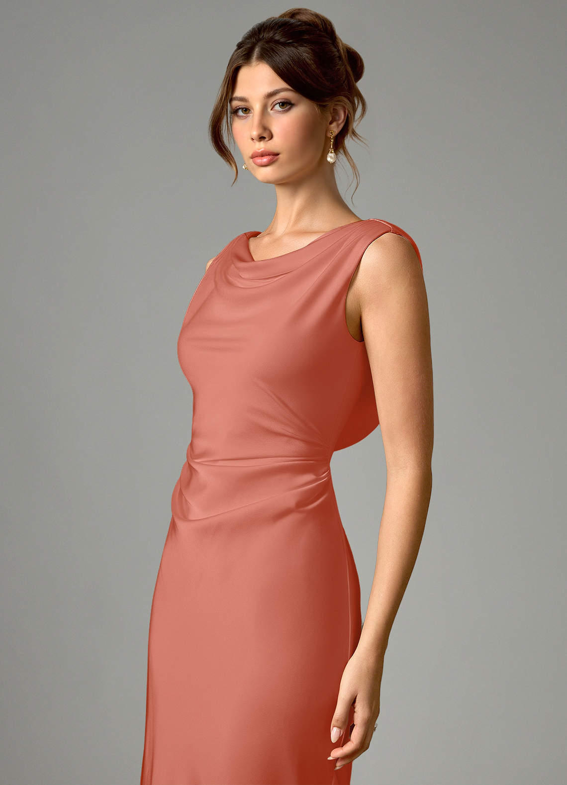 Azazie Kieryn Vestidos de madrinha de casamento Vestido Rosa Salmão de Cetim elástico de sereia com Plissado image3