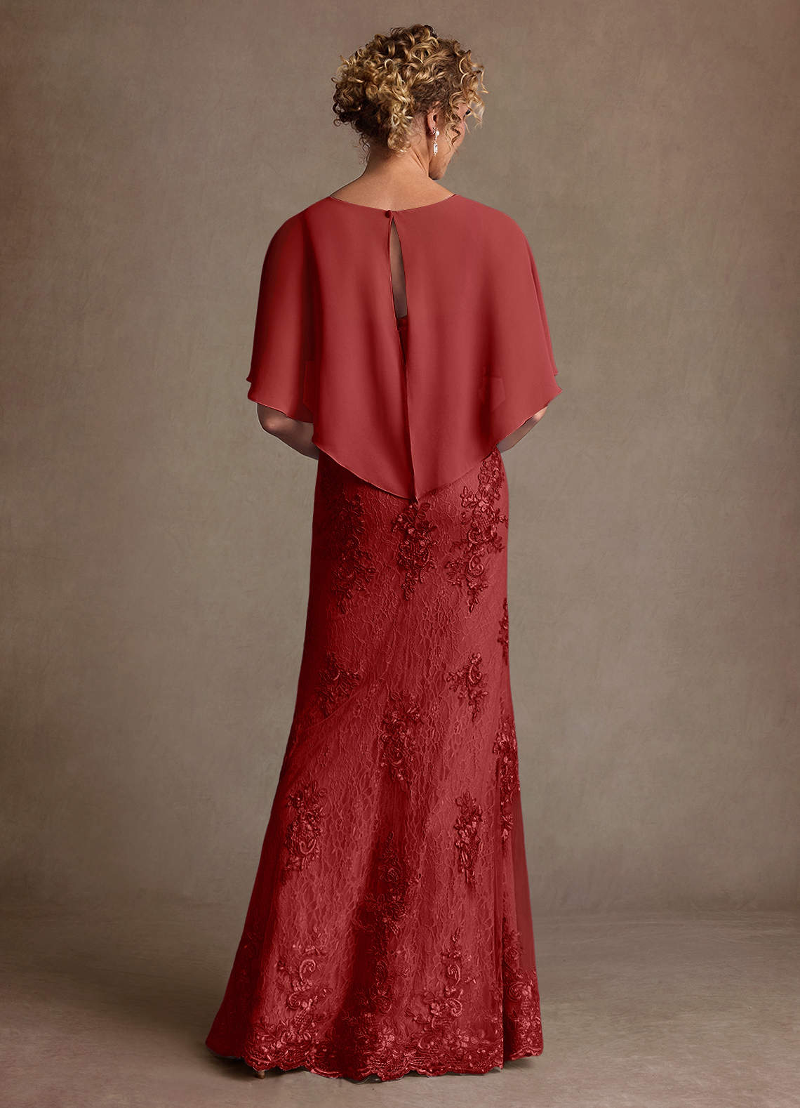 Azazie Amrita vestidos de madre de la novia Vestido de Óxido de Gasa de Corte Sirena con Encaje image2
