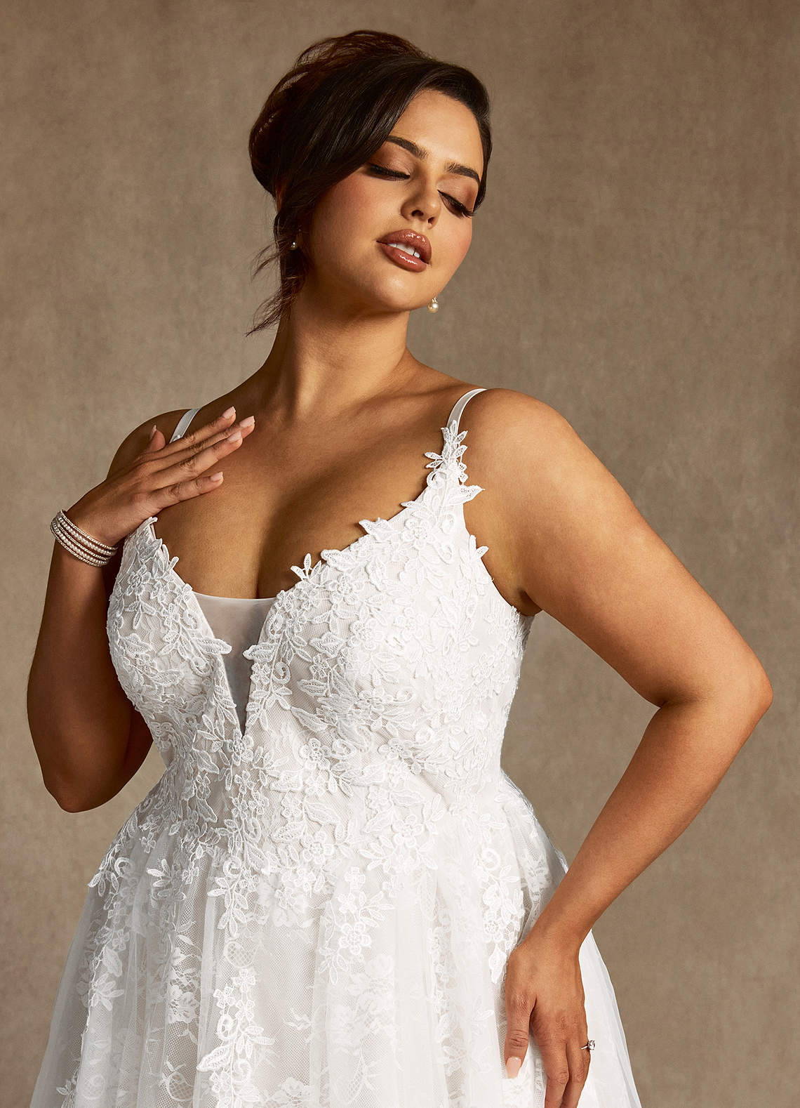 Azazie Jolene Wedding Dresses Diamond White A-Line Lace Tulle Dress image9