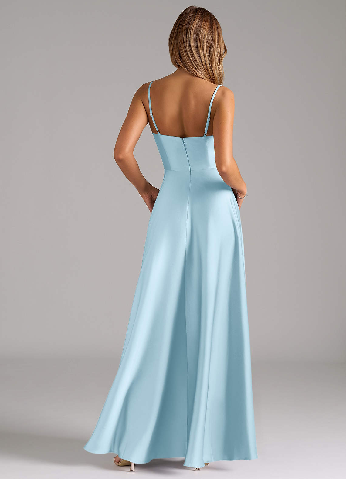 Azazie Elle Vestidos de damas de honor Vestido de Azul Cielo de Satén Elástico de Corte en A con Plisado image6