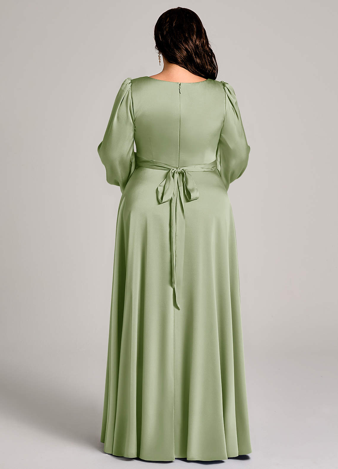 Azazie Leonia Robes de demoiselle d'honneur Robe Trapèze en Satin extensible Manche longue Vert Sauge image12