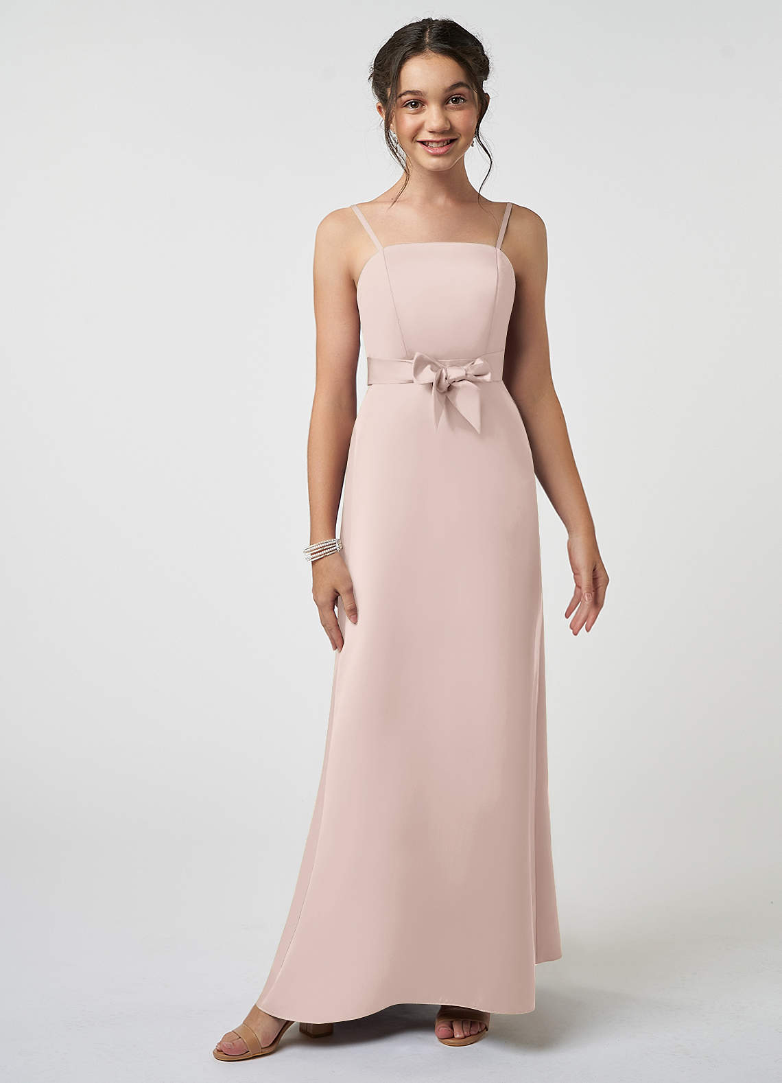 Azazie Anina Junior Robe Trapèze en Satin extensible Arc Rose Pâle image1