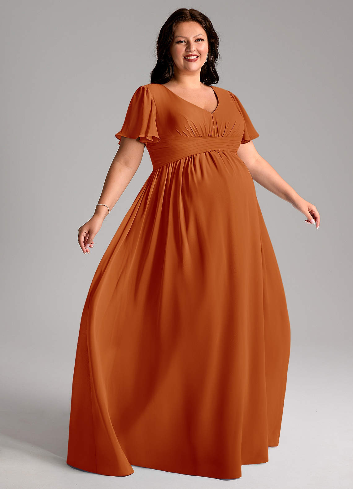 Azazie Verna Robes de demoiselle d'honneur de maternité Robe Trapèze Col V froncé Longueur ras du sol Mousseline de soie image8