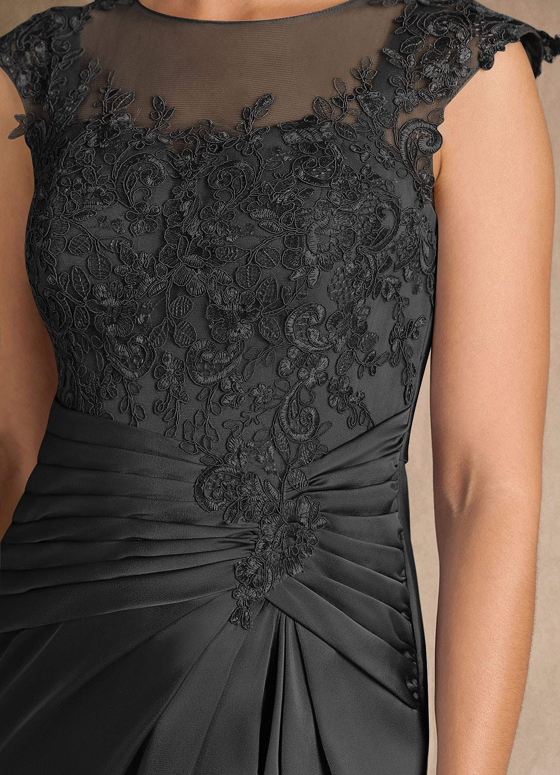 Azazie Santa Barbara vestidos de madre de la novia Vestido de Negro de Satén Elástico de Recto con Plisado image8