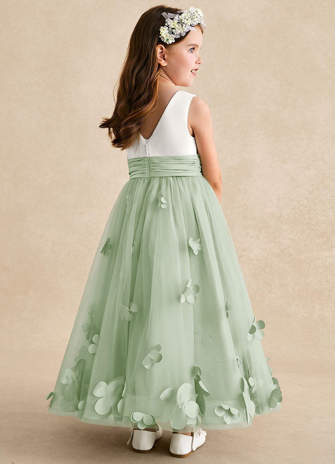 Azazie Vi Robe Demoiselle D'honneur Fillette Robe Trapèze en Tulle Sans manches Vert Sauge image3
