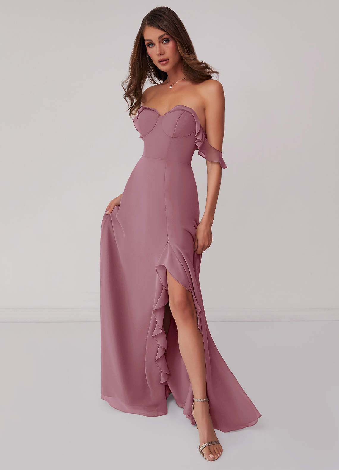 Barbie ♥ Azazie Brudtärnklänningar Klänning av A-Line i Chiffong Av axeln Vintage Mauve Konvertibel image1