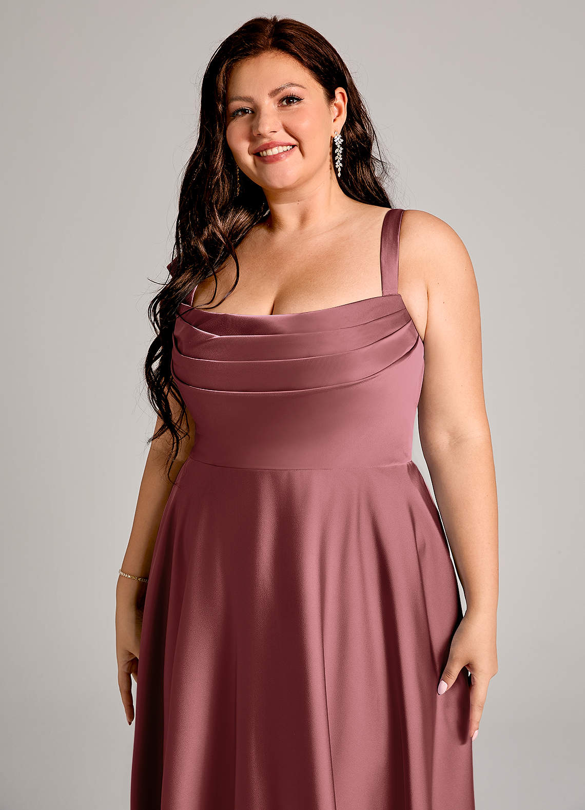 Azazie Shaude Vestidos de madrinha de casamento Vestido Ametista de Cetim elástico de Linha A com Plissado image8