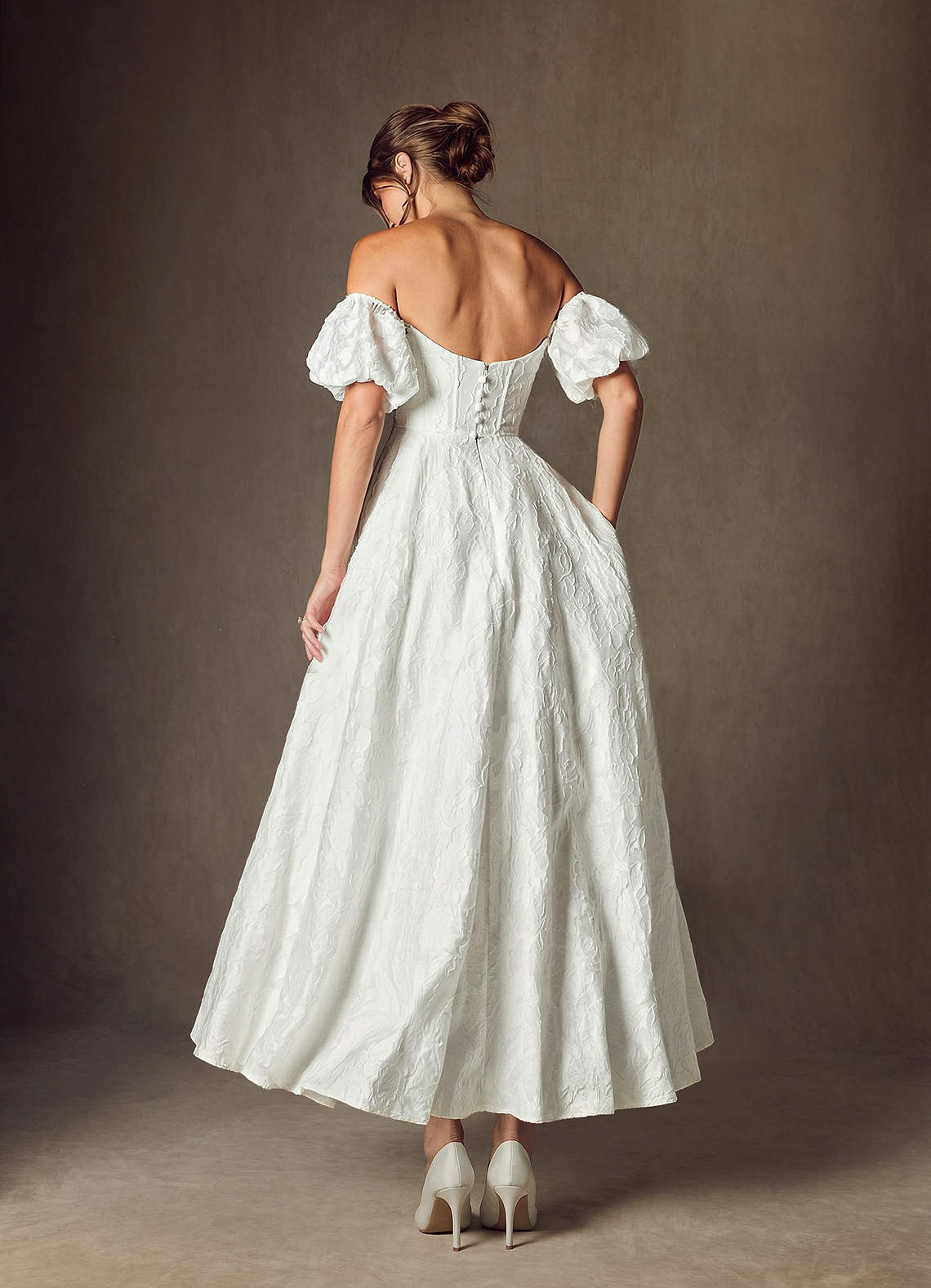 Azazie Clotille Vestidos de novia Vestido de Diamante Blanco de Jacquard Desgastado Floral de Corte Princesa con Escote de Corazón image1