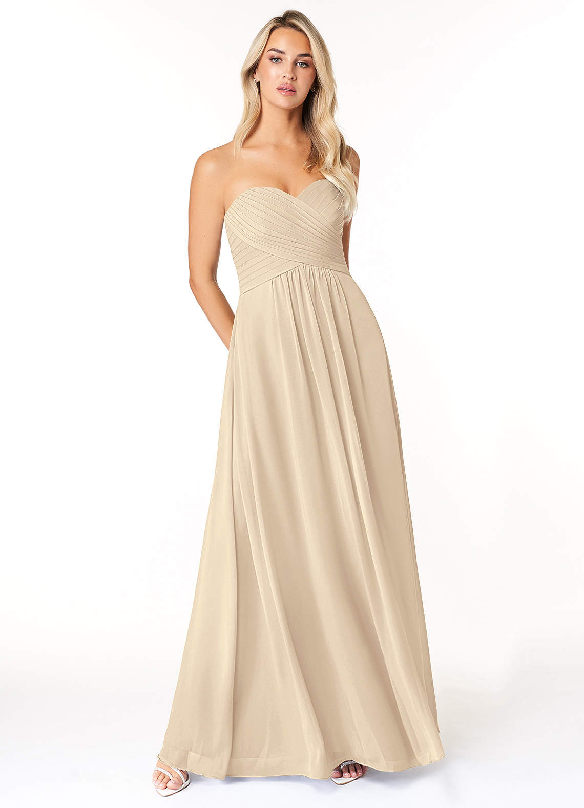 Azazie Yazmin Robes de demoiselle d'honneur Robe Trapèze Convertible en Mousseline de soie Encolure en Forme de Cœur Champagne image1