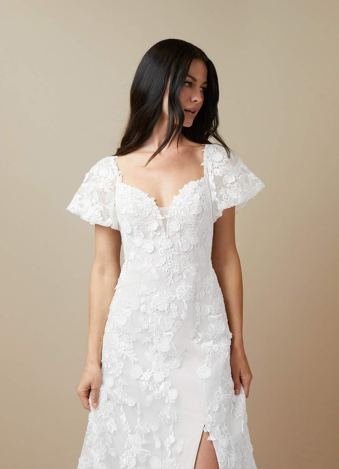 Azazie Vivienne Wedding Dresses Diamond White A-Line Sweetheart Lace Dress image6