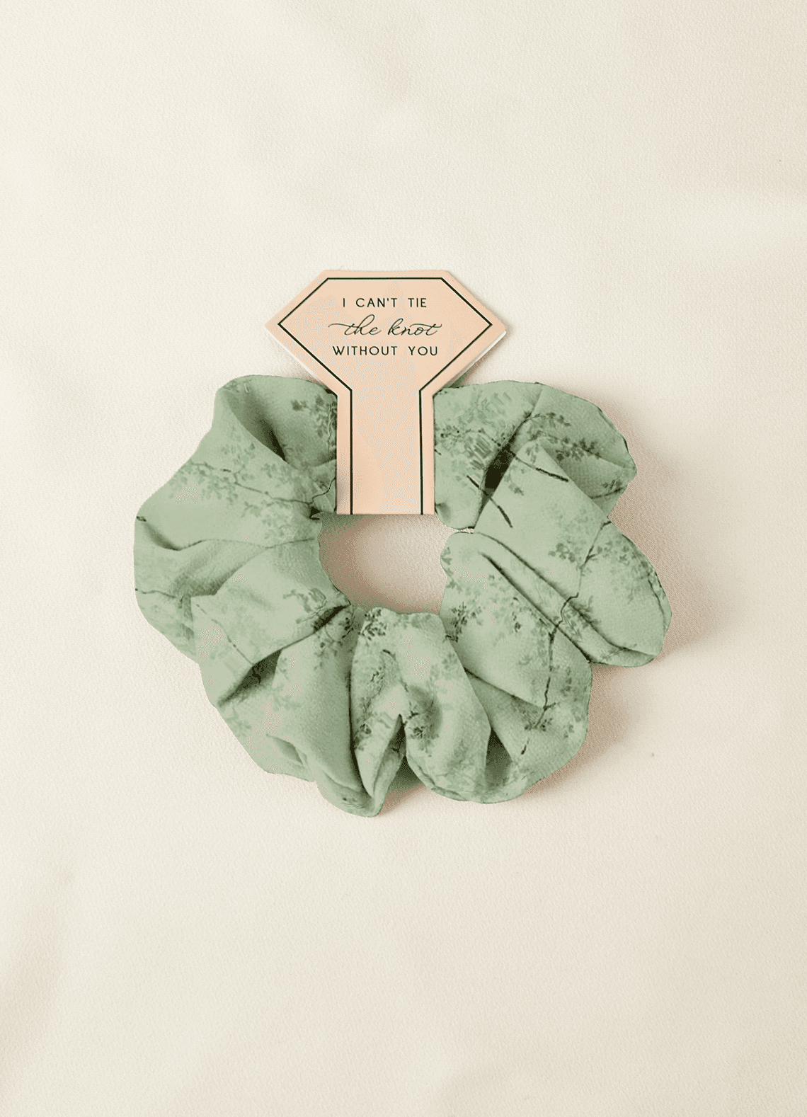 front Farblich passendes Chiffon-Haargummi-Set für Brautjungfern in Übergröße