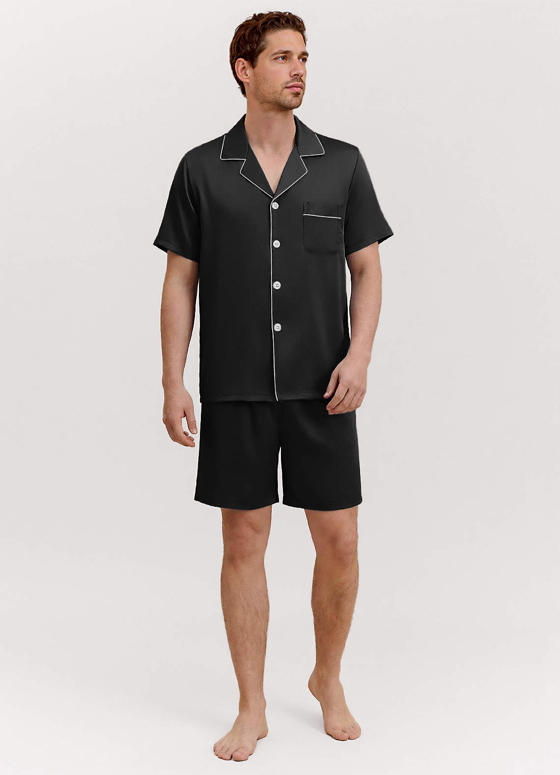 front Herrpyjamasset med korta ärmar i satin