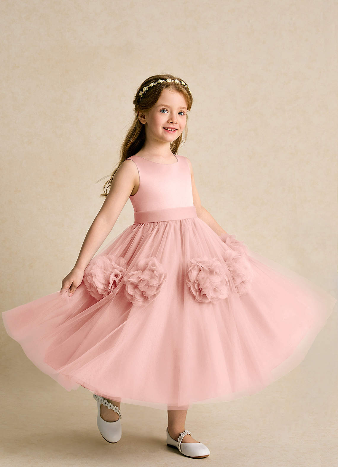 Azazie Vola Robe Princesse en Tulle Sans manches Rosette Azazie - Main Image