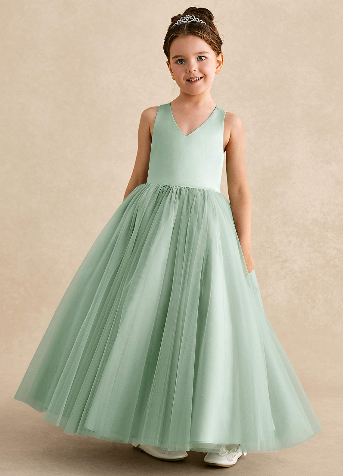 Azazie Peanut Robe Demoiselle D'honneur Fillette Robe Trapèze en Tulle Bretelle Agave image3