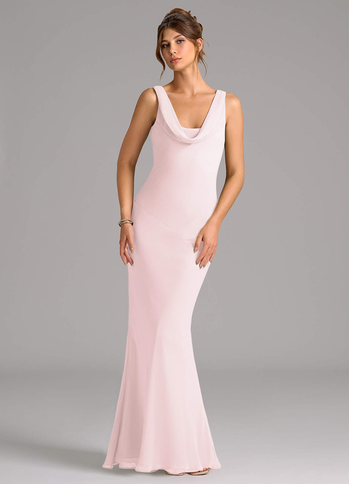 Azazie Rylina Robes de demoiselle d'honneur Robe Sirène en Mousseline de soie Plissée Rose Pâle image1