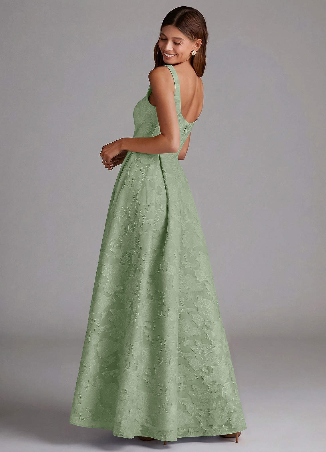 Azazie Amalie Robes de demoiselle d'honneur Robe Trapèze en Blumen-Burnout Plissée Vert Sauge image1