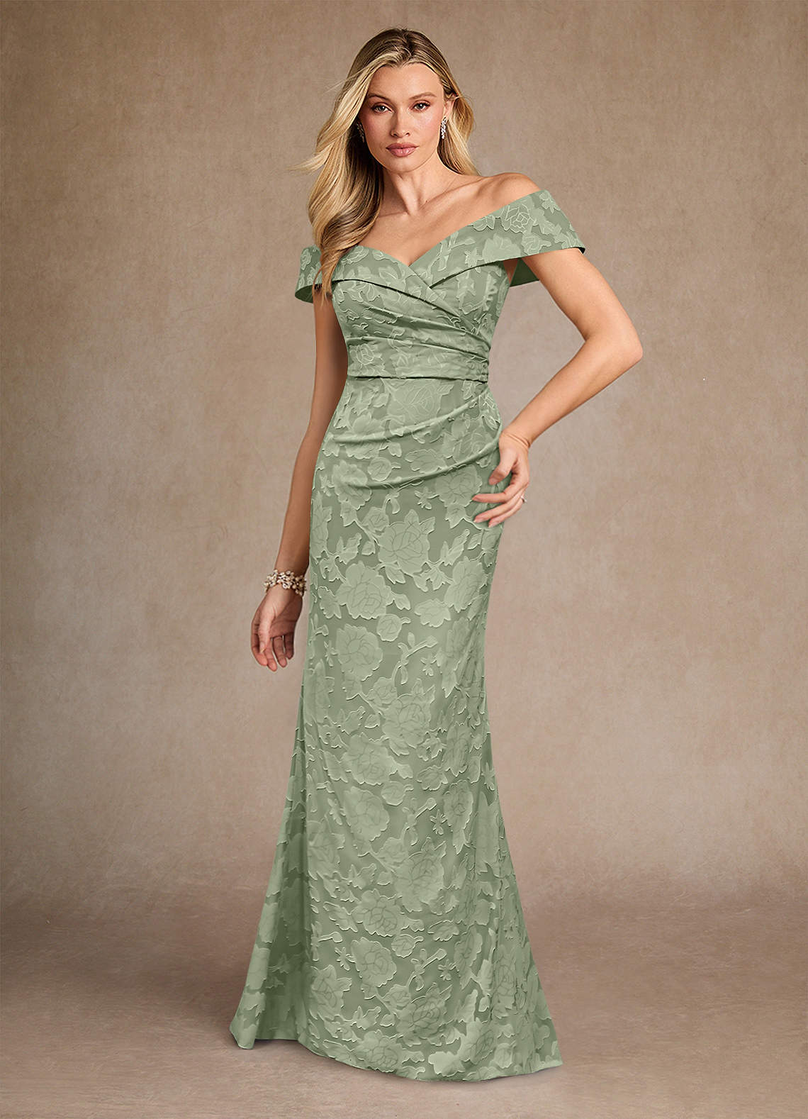Azazie Canton vestidos de madre de la novia Vestido de Salvia Polvorienta de Devorado Floral de Sirena con Vestidos sin tirantes image2