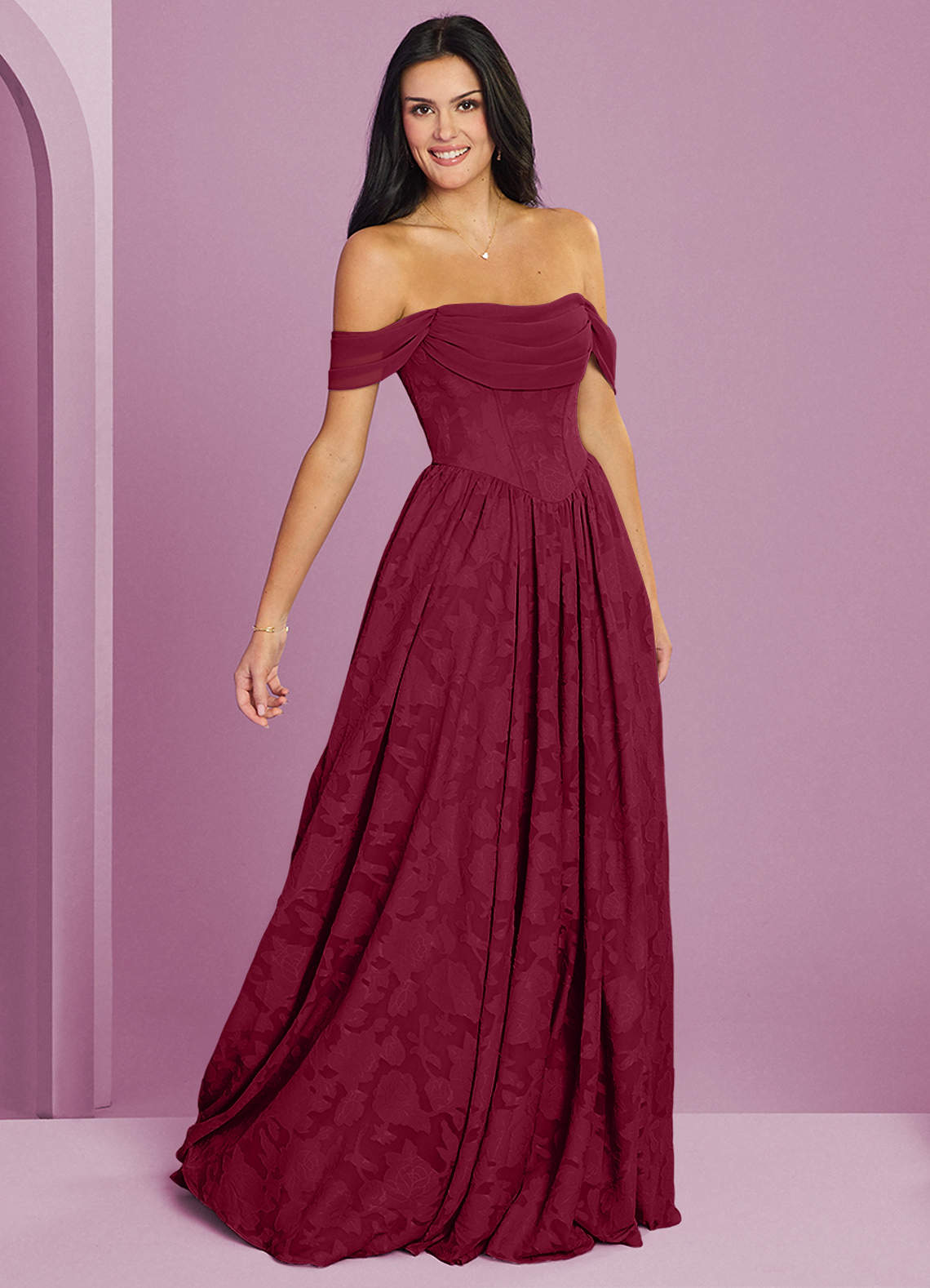 Vestido de dama de honor Barbie™ ❤ AZAZIE 1054 en color Borgoña