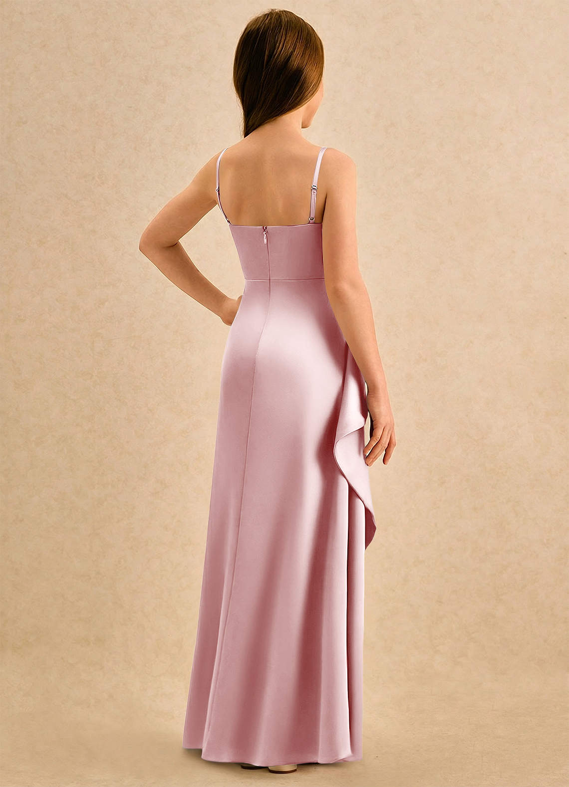 Azazie Cannoli Girls Formal Robe Demoiselle D'honneur Fillette Robe Trapèze en Mat Satiné Plissée Rose Poudré image1