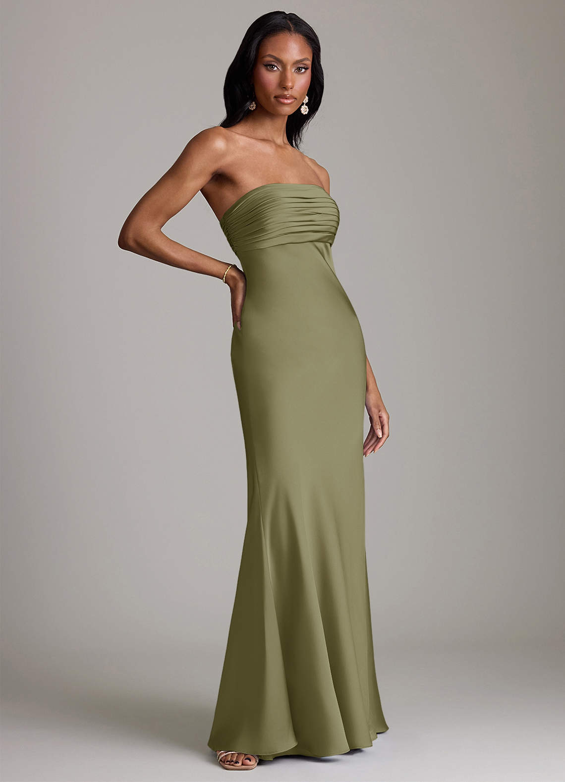 Azazie Saylor Jurken voor bruidsmeisjes Jurk van Stretch Satijn met Zeemeermin Strapless Pistache image3