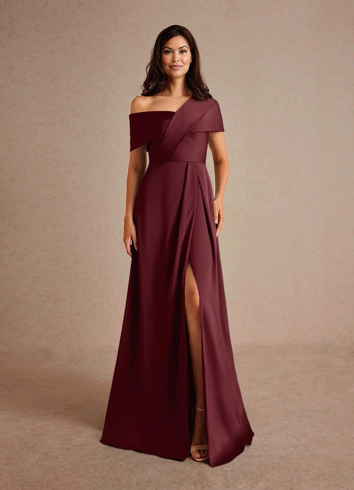 Azazie Milton Abiti per la Madre della Sposa Abito A-Line in Raso Elasticizzato Plissettato Cabernet image6