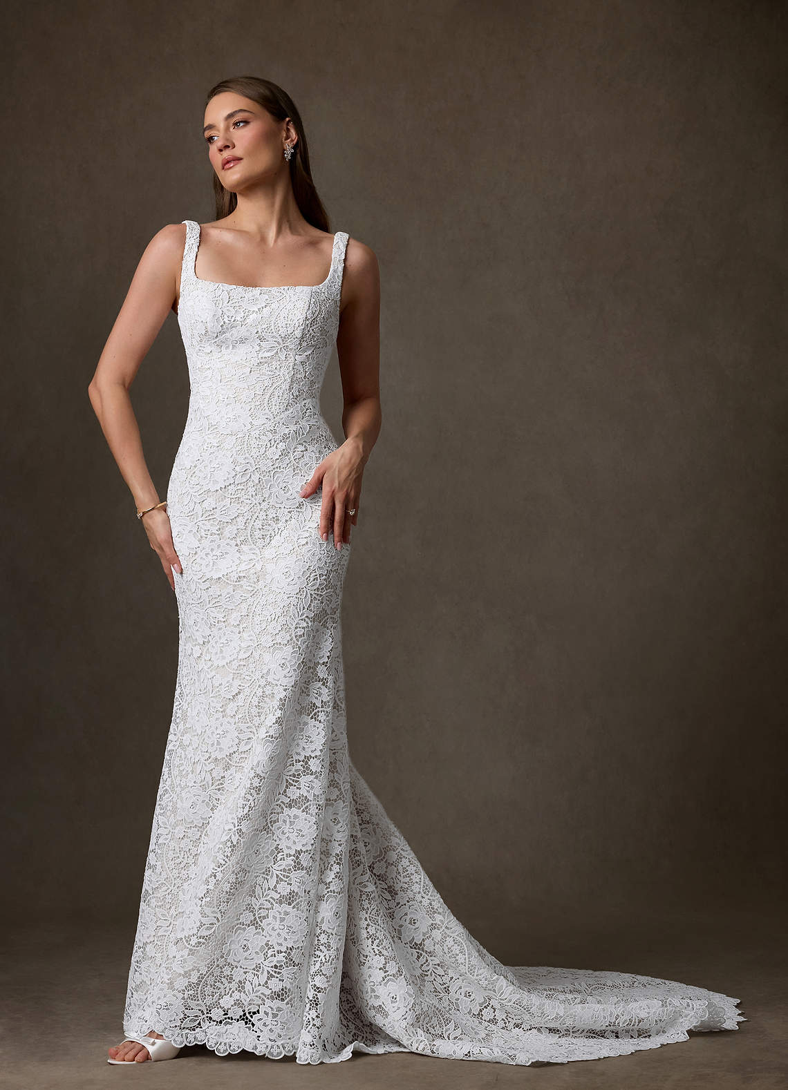 Azazie Amara Vestidos de noiva Vestido Diamante Branco de Renda de sereia com Decote Quadrado image4