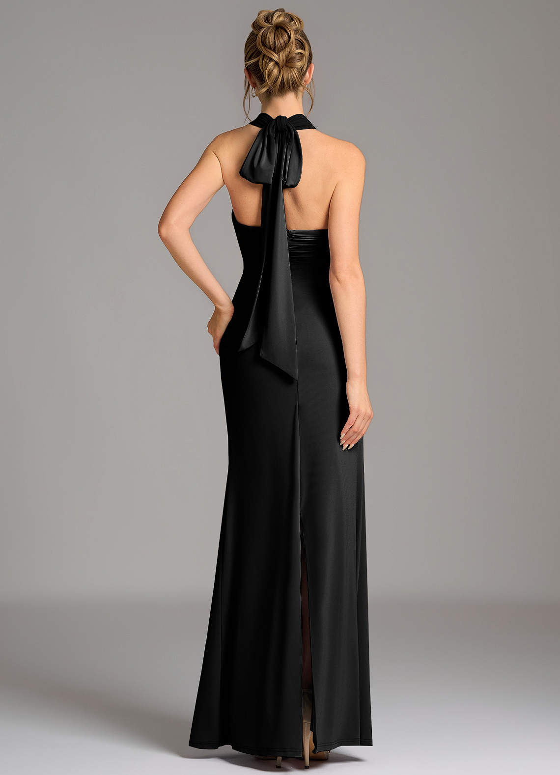 ruffle bottom bodycon dress Nara Boatneck Bubble Mini • Shop American Threads Boutique Black / L Millie Bobby Brown Wore netsuite Women's size:Custom size Designed in Los Angeles