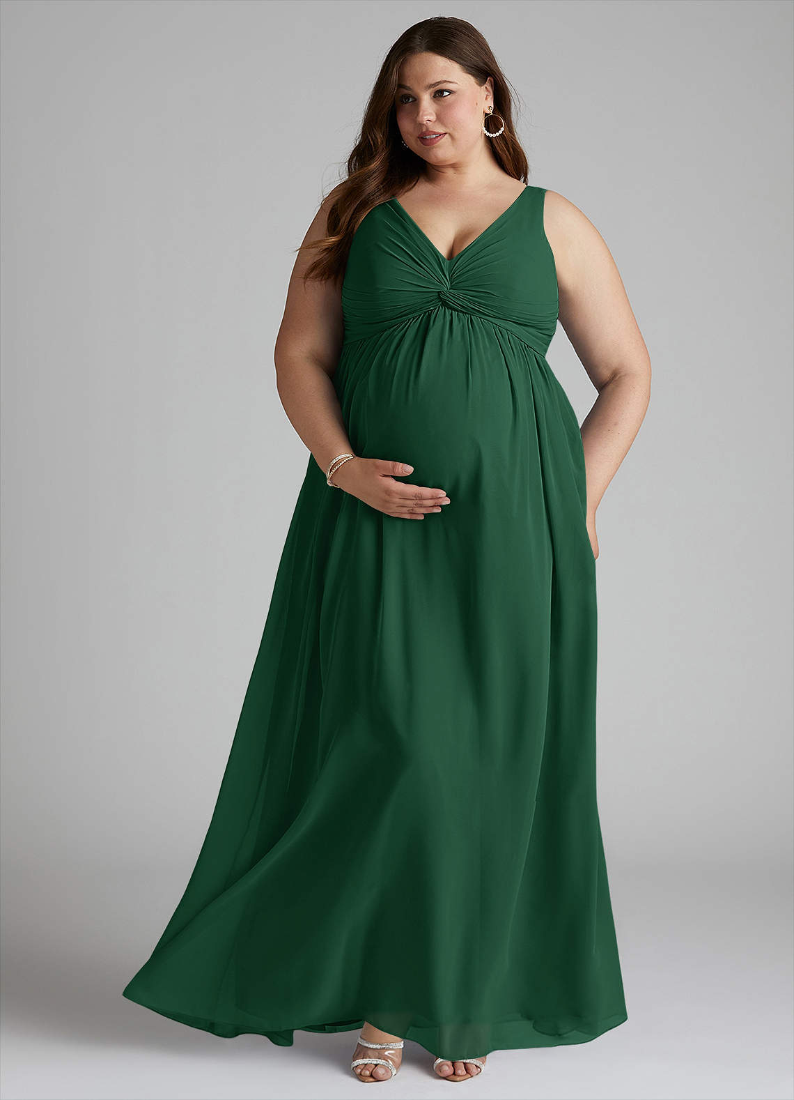 Azazie Yetta Vestidos de dama de honra para maternidade Vestido Linha A Plissado Comprimento do chão Chiffon image6