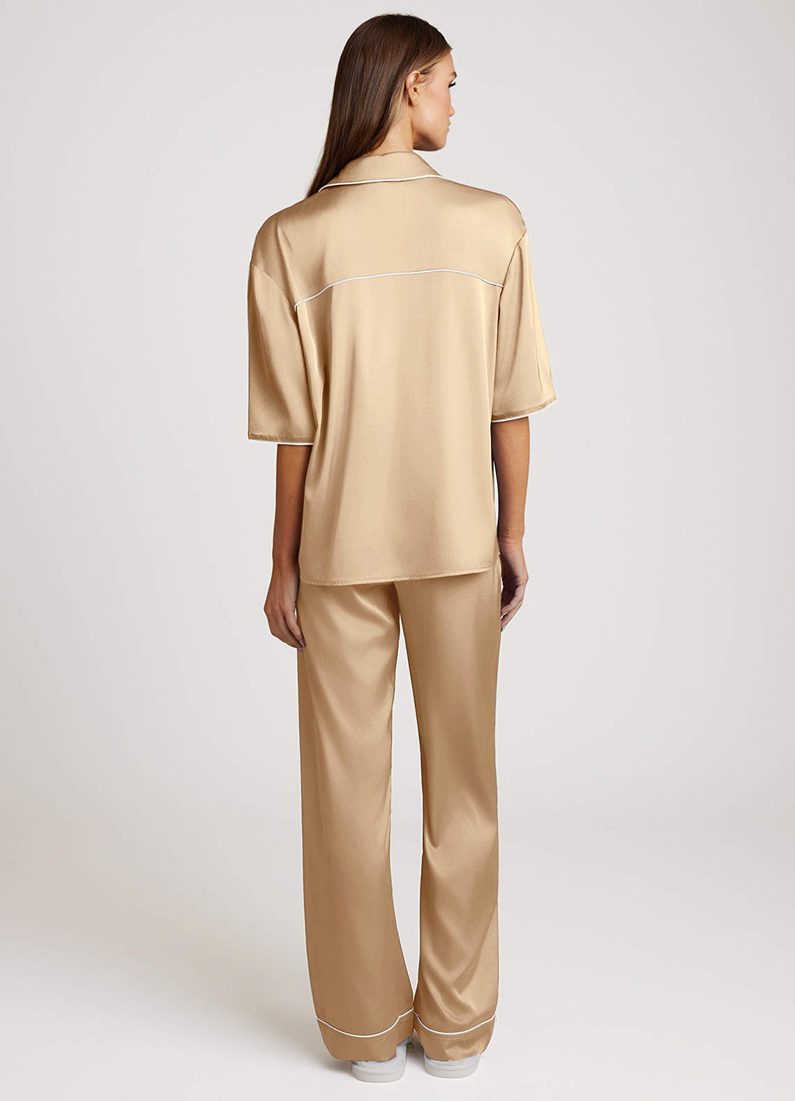 front Contrast-trimmed Pajama Set