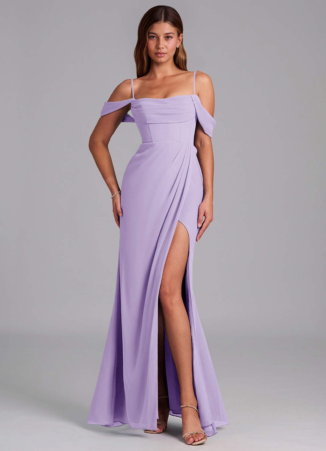 Azazie Johana Jurken voor bruidsmeisjes Converteerbaar Jurk van Chiffon met Zeemeermin Off the Shoulder Lila image3