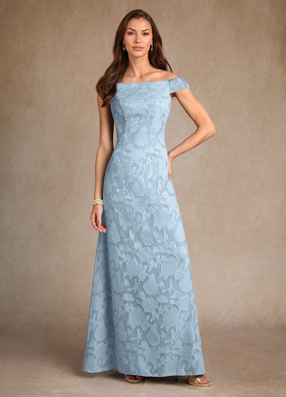 Azazie Moore vestidos de madre de la novia Vestido de Azul Cielo de Devorado Floral de Corte En A con Cuello de barco image1