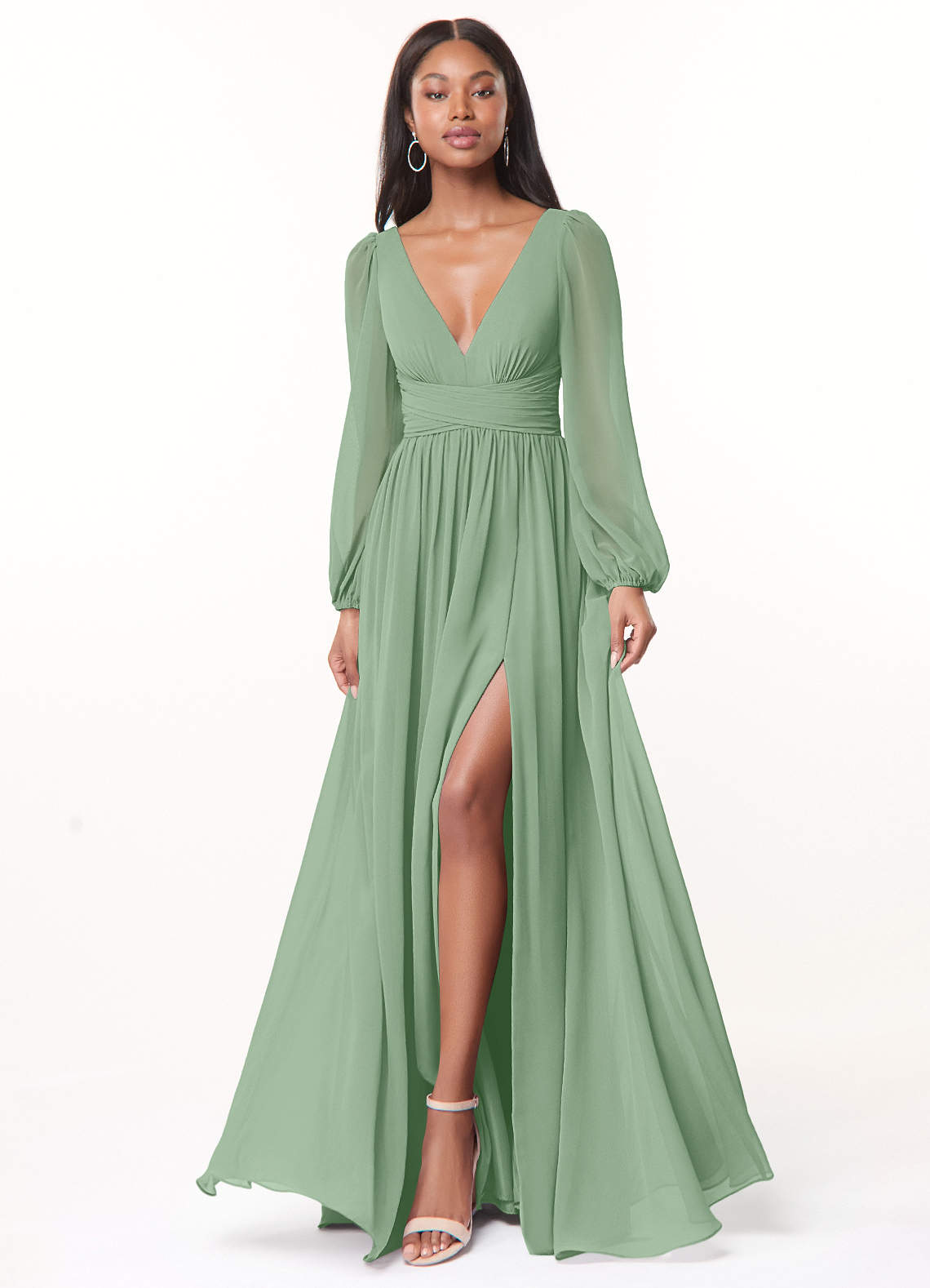 Azazie Norah Robes de demoiselle d'honneur Robe Trapèze en Mousseline de soie Col en V, manches longues Matcha image1