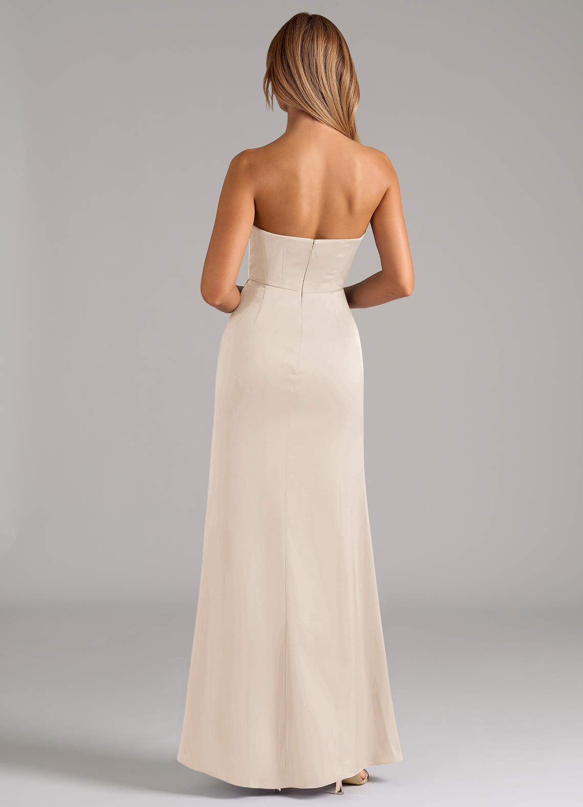 Azazie Johana Brautjungfernkleider Wandelbar Meerjungfrau-Linie Schulterfrei Stretch-Satin Kleid Alabaster Weiß image6