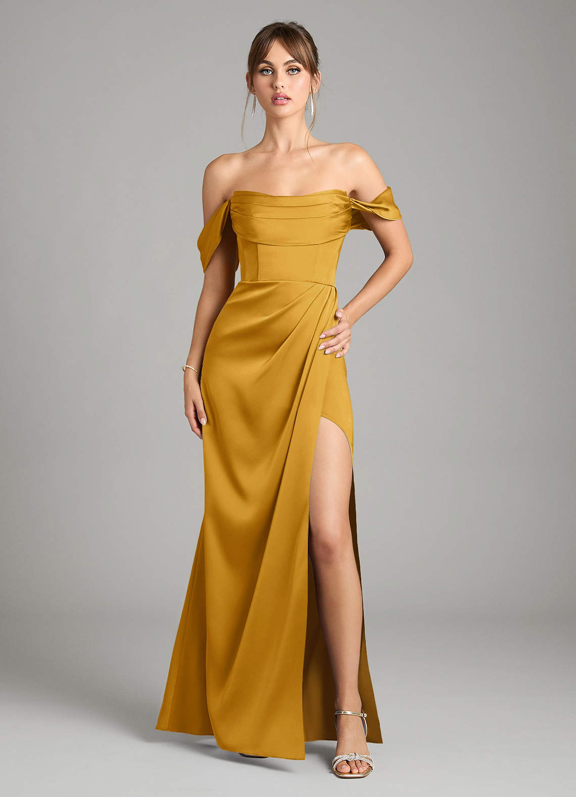 Azazie Johana Vestidos de damas de honor Vestido de Caramelo de Satén Elástico de Corte Sirena Convertible con Vestidos sin tirantes image1